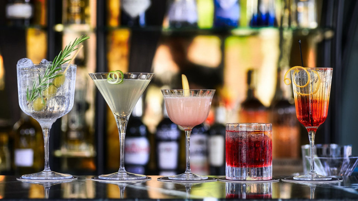 Festive bar service staffed by a professional Barspirit event bartender